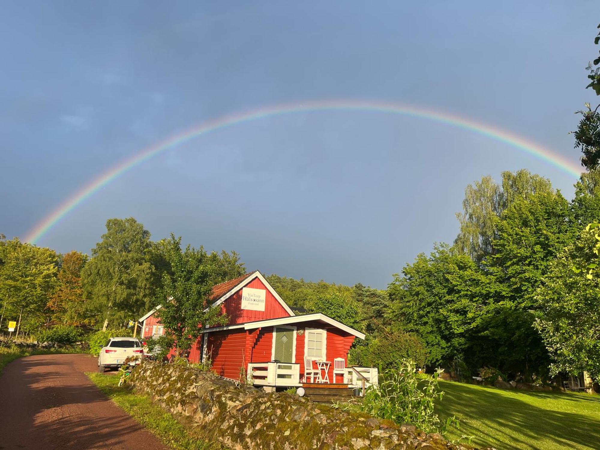 Naturnaera Fritidsboende, Tomtebo - Yintorp Arkelstorp المظهر الخارجي الصورة