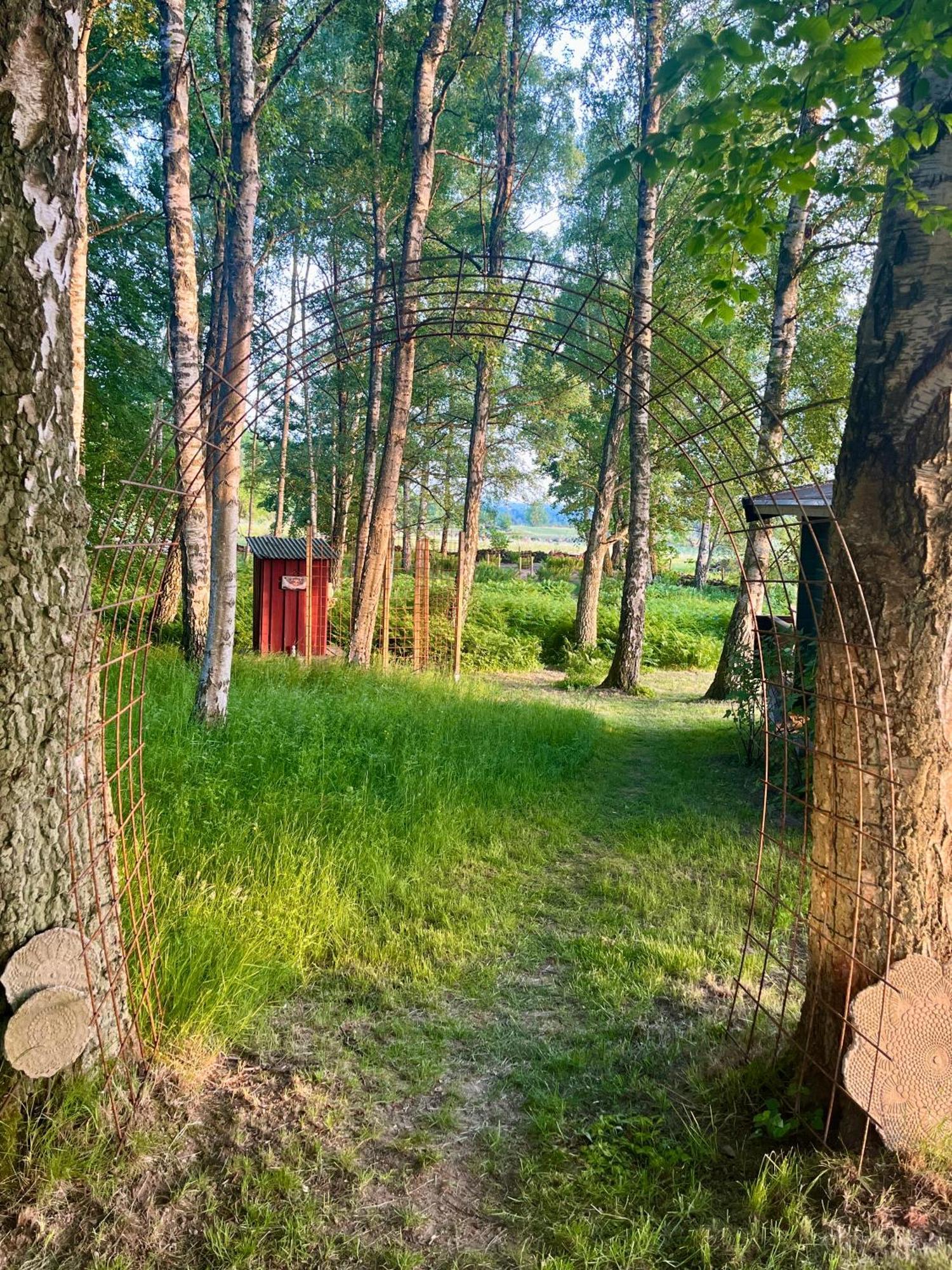 Naturnaera Fritidsboende, Tomtebo - Yintorp Arkelstorp المظهر الخارجي الصورة